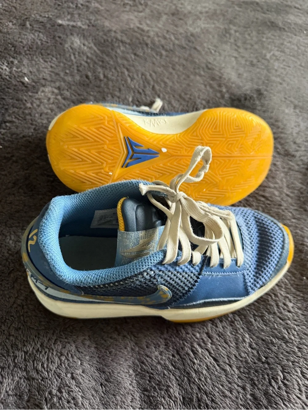 Nike Kids Blue and Yellow Low-Top Sneakers